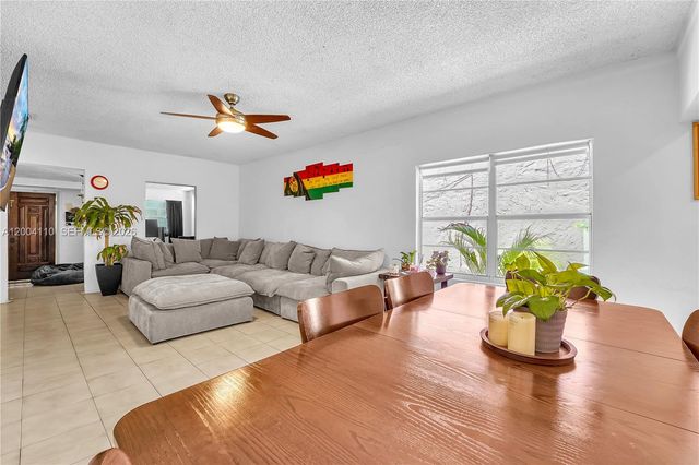 219 SW 6th Ave, Miami, FL 33130