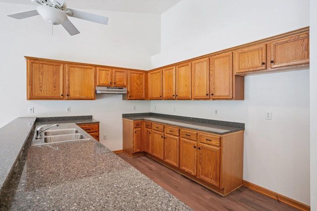 2204 Patrick LANE, Waukesha, WI 53188