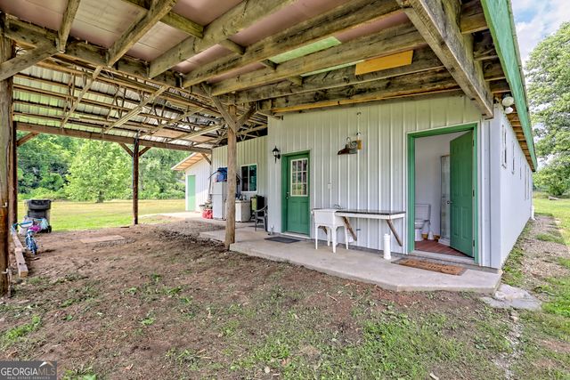 595 Jim McCrackin Road, Clayton, GA 30525