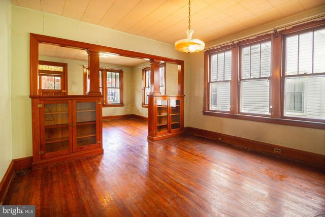 232 HENDERSON ST, Carlisle, PA 17013