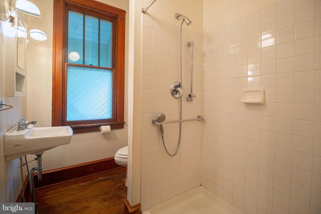 232 HENDERSON ST, Carlisle, PA 17013