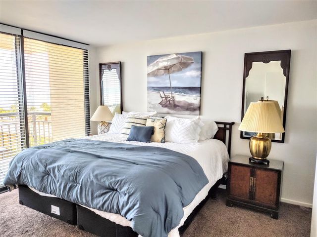 5220 Seawall Boulevard 630, Galveston, TX 77551