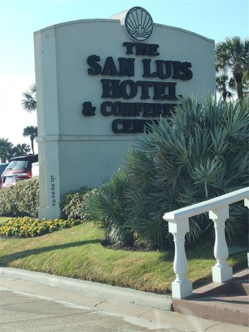 5220 Seawall Boulevard 630, Galveston, TX 77551