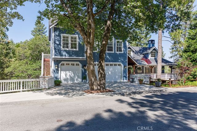 28575 Manitoba Drive, Lake Arrowhead, CA 92352