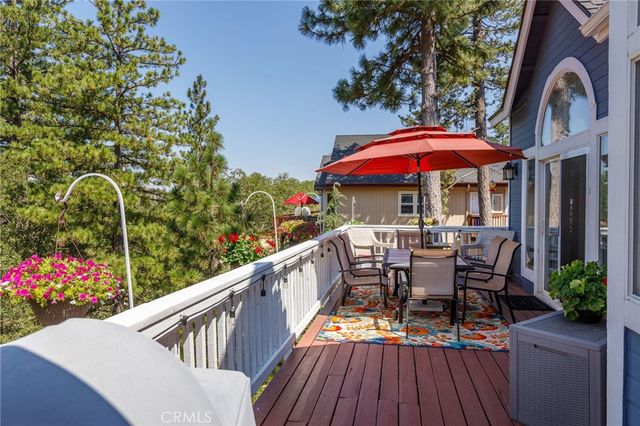 28575 Manitoba Drive, Lake Arrowhead, CA 92352
