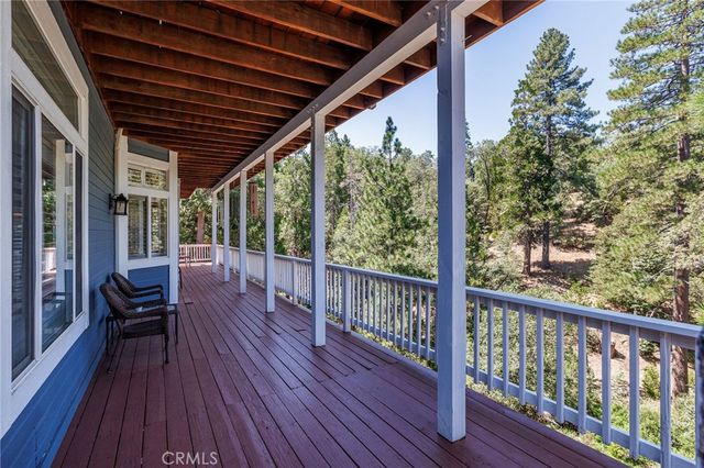 28575 Manitoba Drive, Lake Arrowhead, CA 92352