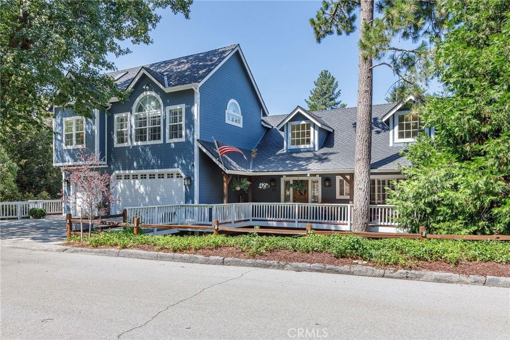 28575 Manitoba Drive, Lake Arrowhead, CA 92352