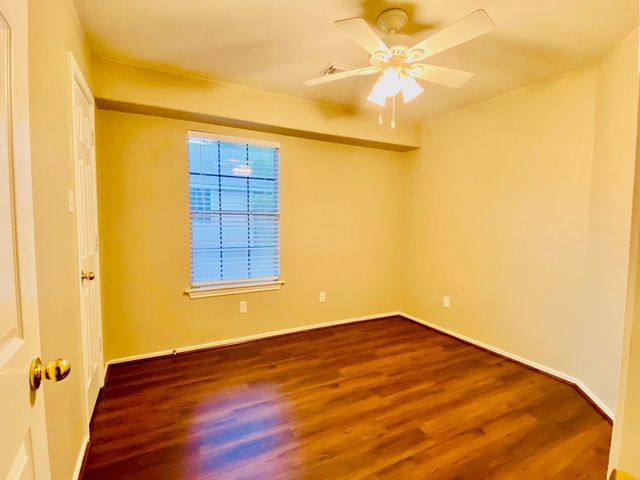 23 Summerhaze Circle, The Woodlands, TX 77382