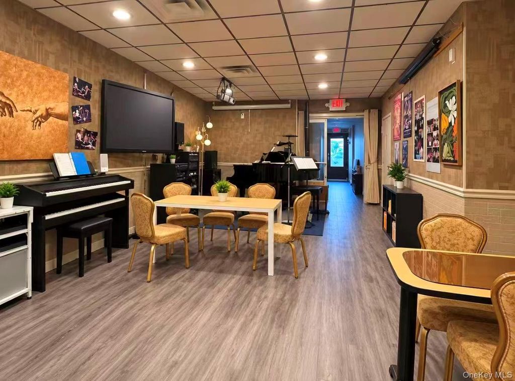 42-32 162nd Street, Flushing, NY 11358 — photo 5