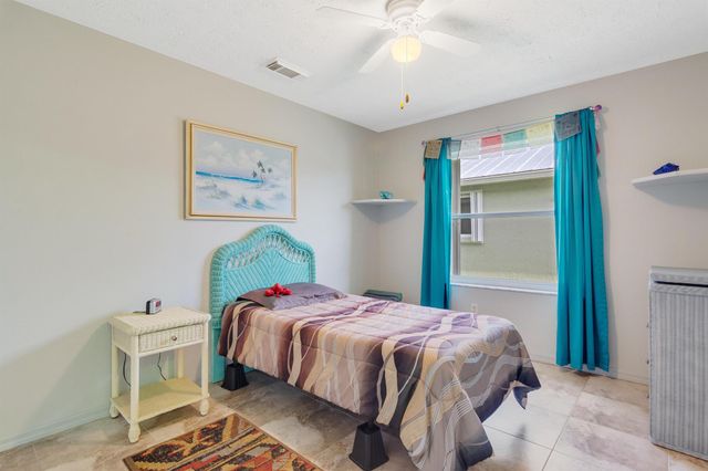 6657 Gaviota, Fort Pierce, FL 34951