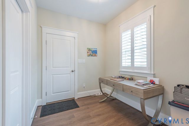 4533 Thorncroft Dr, Glen Allen, VA 23060