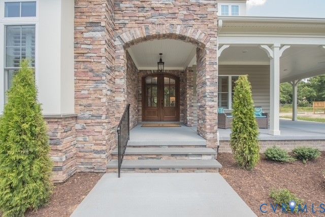 4533 Thorncroft Dr, Glen Allen, VA 23060