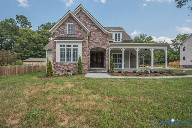 4533 Thorncroft Dr, Glen Allen, VA 23060