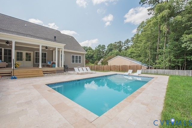 4533 Thorncroft Dr, Glen Allen, VA 23060