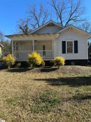 133 Marlboro Road, Spartanburg, SC 29301