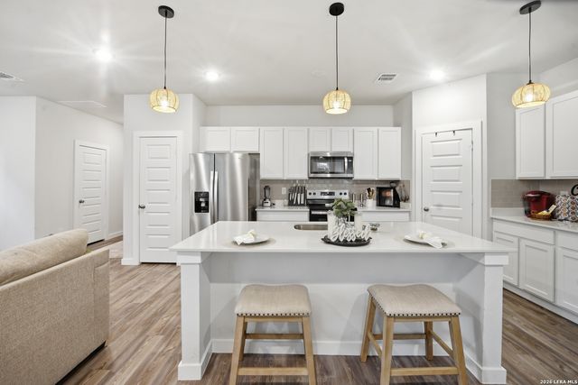 14522 Emerio Dr., San Antonio, TX 78253