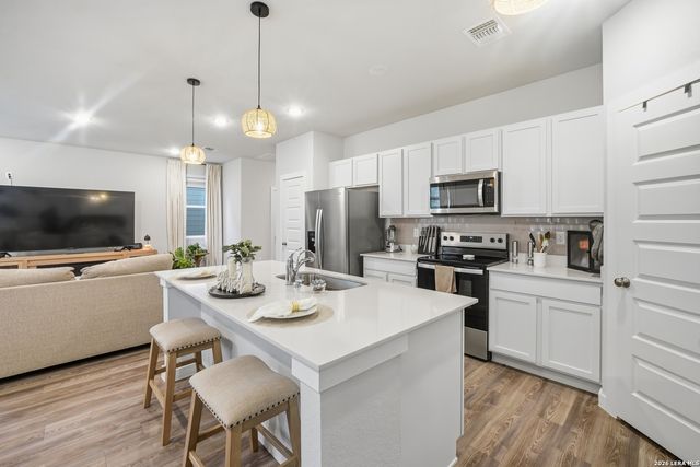 14522 Emerio Dr., San Antonio, TX 78253