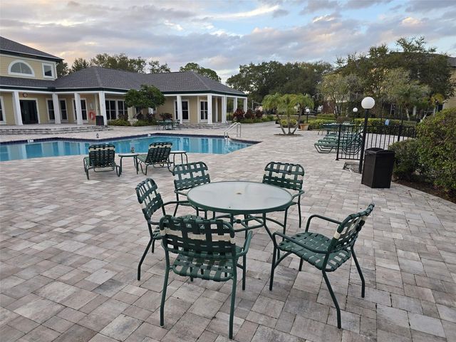 4115 CHATHAM OAK COURT 218, Tampa, FL 33624