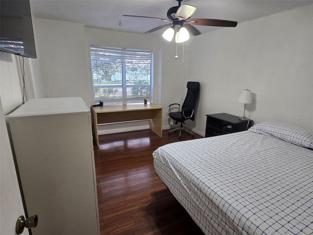 4115 CHATHAM OAK COURT 218, Tampa, FL 33624