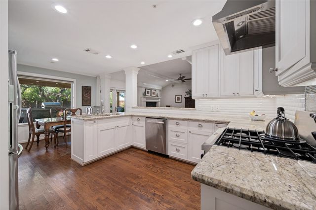 4521 Nashwood Lane, Dallas, TX 75244