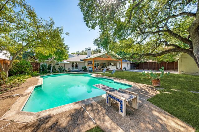 4521 Nashwood Lane, Dallas, TX 75244