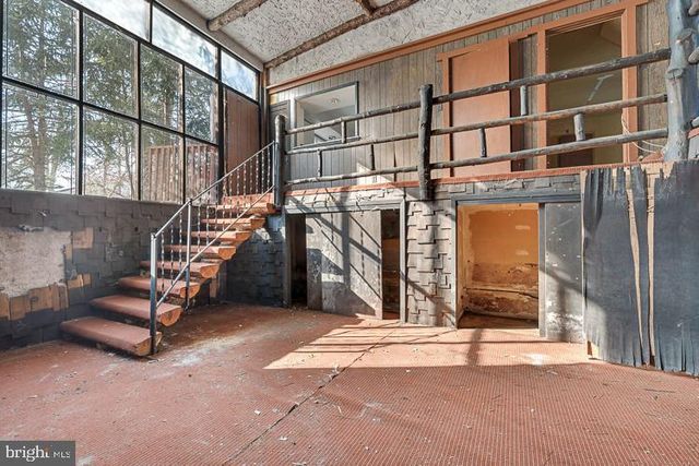 1609 SUNSET AVE, Williamstown, NJ 08094