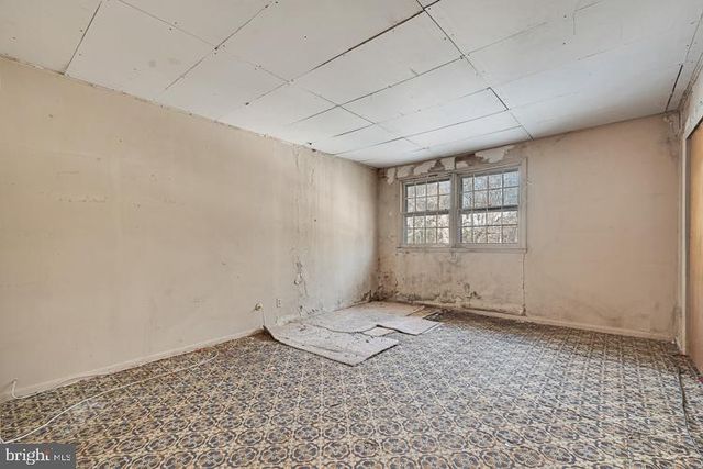 1609 SUNSET AVE, Williamstown, NJ 08094