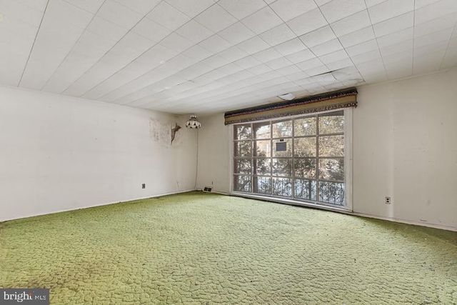 1609 SUNSET AVE, Williamstown, NJ 08094