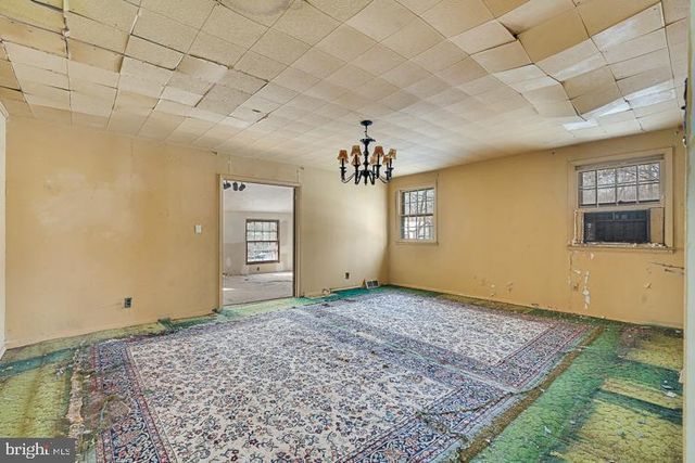 1609 SUNSET AVE, Williamstown, NJ 08094