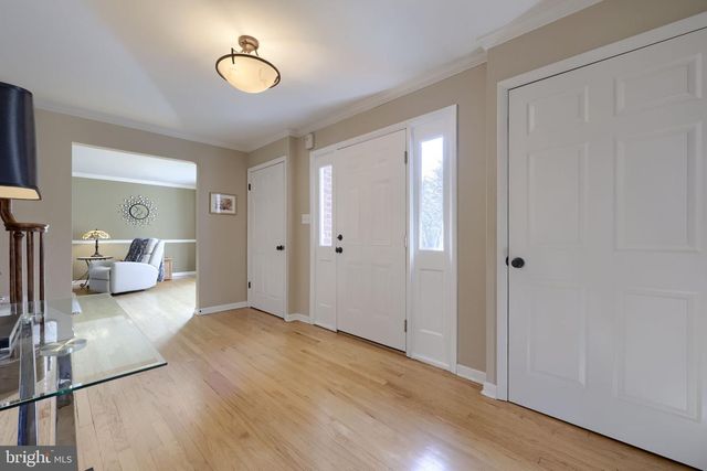 2245 SUTTON RD, York, PA 17403