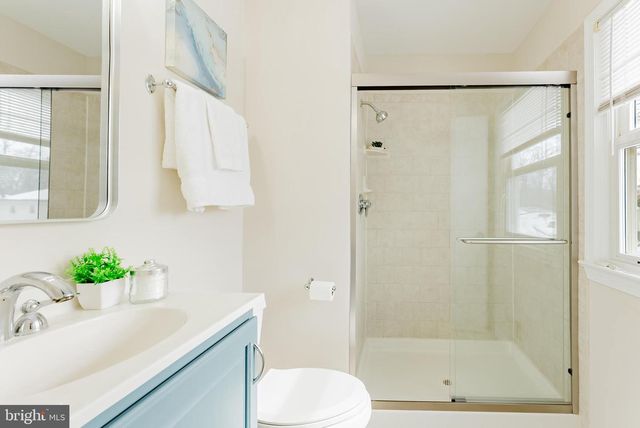 4704 FEDERAL CT, Annandale, VA 22003