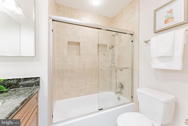 4704 FEDERAL CT, Annandale, VA 22003