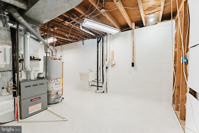 4704 FEDERAL CT, Annandale, VA 22003