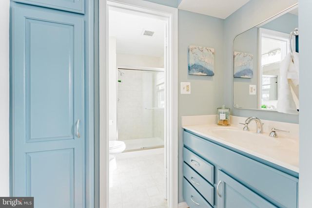 4704 FEDERAL CT, Annandale, VA 22003