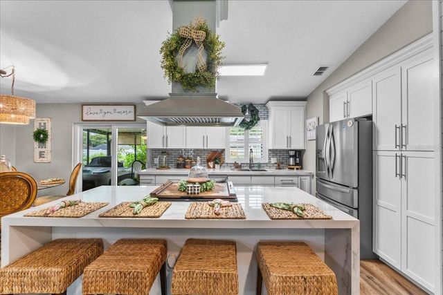 1155 N 11TH STREET, Eagle Lake, FL 33839