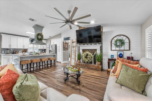 1155 N 11TH STREET, Eagle Lake, FL 33839