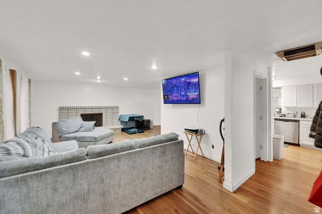 4615 S MONROE BLVD, South Ogden, UT 84403