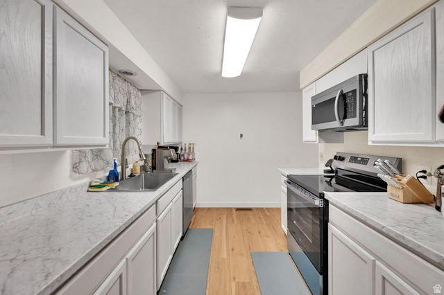 4615 S MONROE BLVD, South Ogden, UT 84403