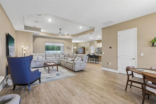 902 TIERRA DR, Spring Hill, FL 34609