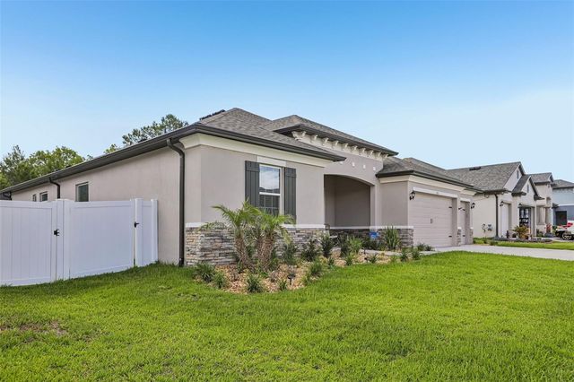 902 TIERRA DR, Spring Hill, FL 34609