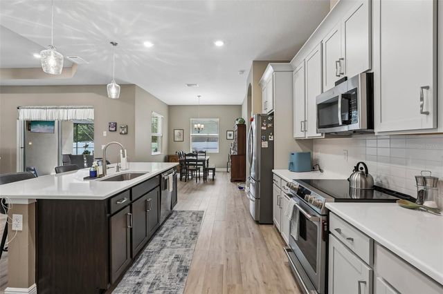 902 TIERRA DR, Spring Hill, FL 34609