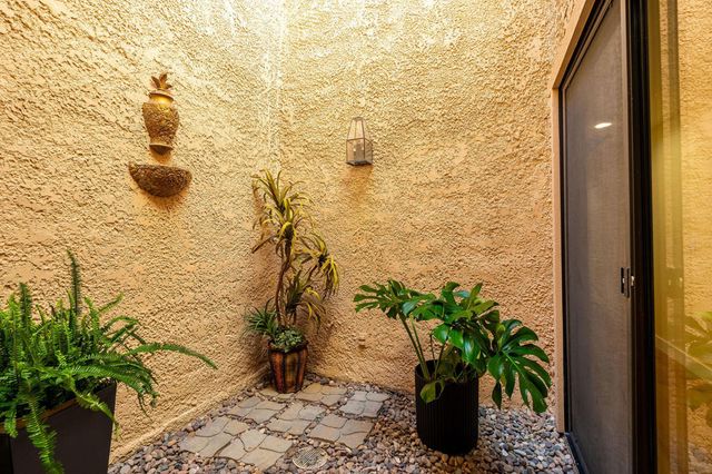 54 Maximo Way, Palm Desert, CA 92260