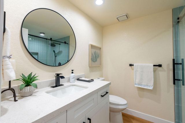 54 Maximo Way, Palm Desert, CA 92260