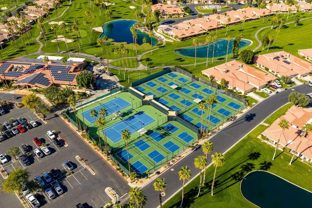 54 Maximo Way, Palm Desert, CA 92260