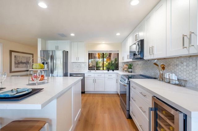 54 Maximo Way, Palm Desert, CA 92260