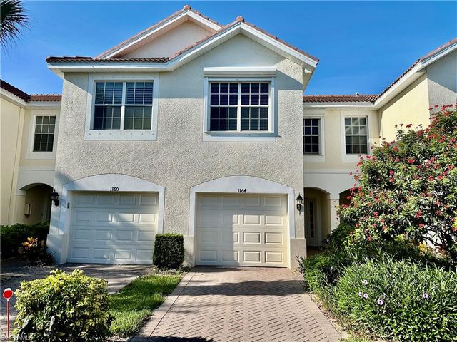 1164 Oxford LN 29, Naples, FL 34105