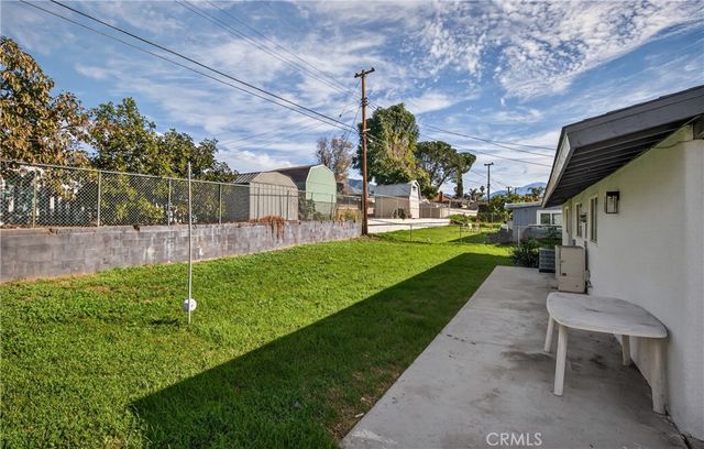 26960 26960 14Th st, Highland, CA 92346