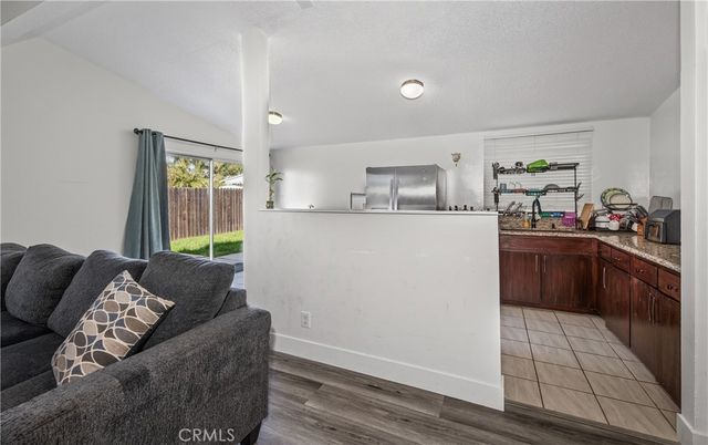 26960 26960 14Th st, Highland, CA 92346