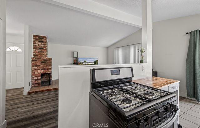 26960 26960 14Th st, Highland, CA 92346