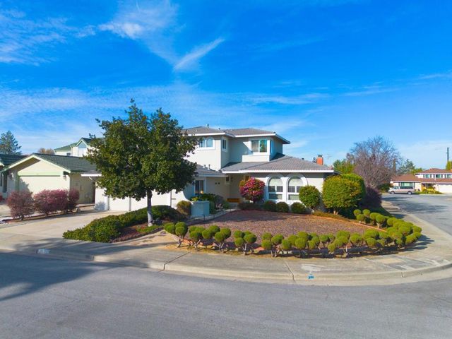 967 Erica Drive, Sunnyvale, CA 94086